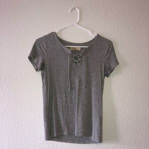 Hollister gray tee